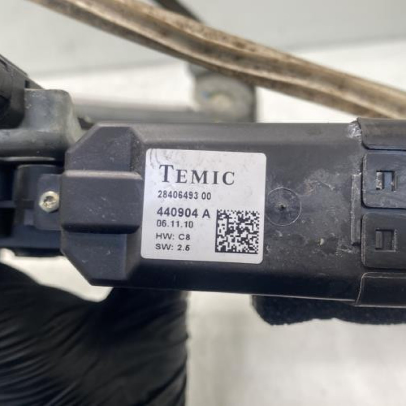 Leve vitre electrique avant droit PEUGEOT 207 Photo n°11