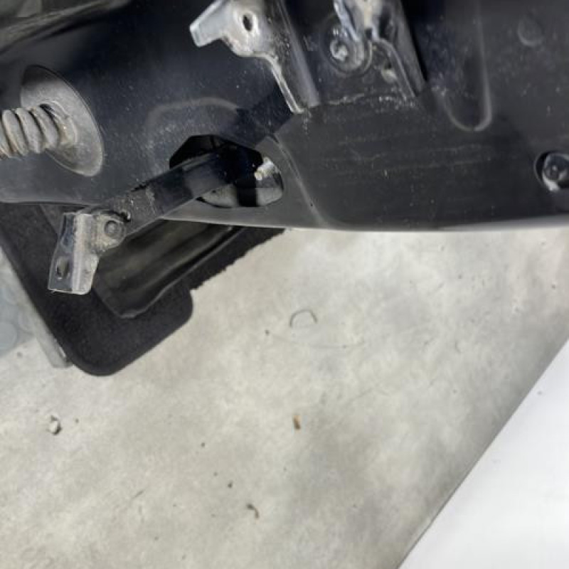 Porte avant droit PEUGEOT 208 1 Photo n°5