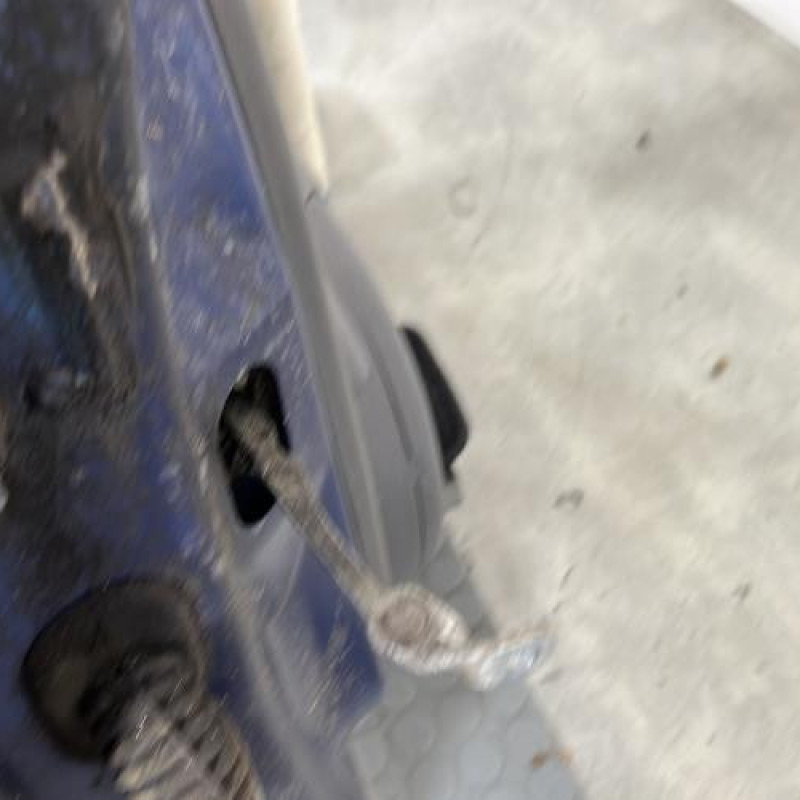 Porte avant droit RENAULT MEGANE 1 Photo n°4