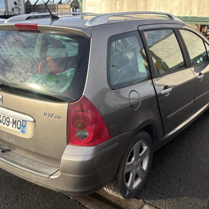Aile avant droit PEUGEOT 307 Photo n°7