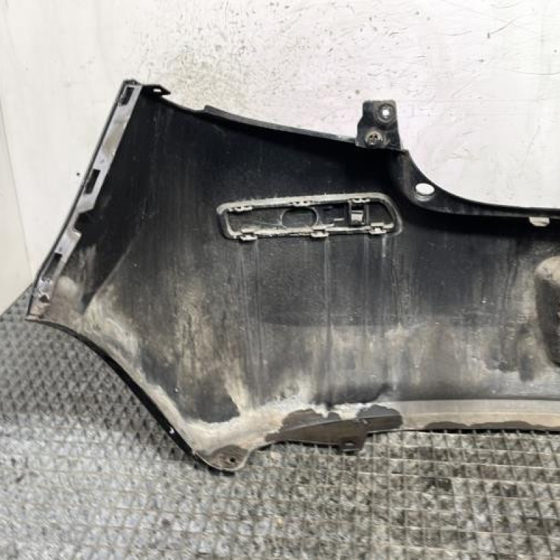 Pare choc arriere RENAULT CLIO 3 Photo n°7