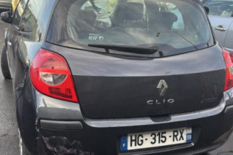 Pare choc arriere RENAULT CLIO 3