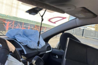 Custode avant droit (porte) PEUGEOT 207