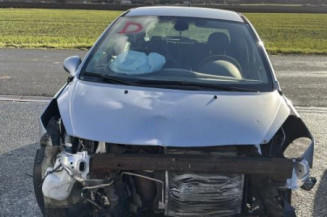 Vitre avant droit PEUGEOT 207