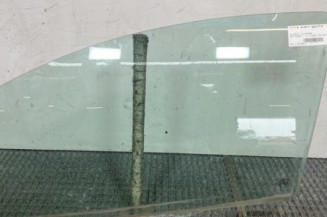 Vitre avant gauche PEUGEOT 207 Photo n°1