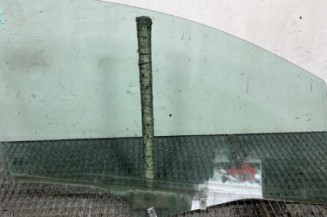 Vitre avant gauche PEUGEOT 207