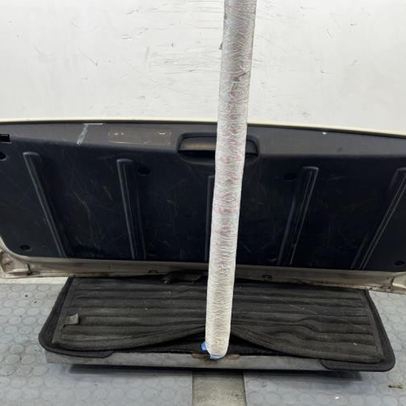 Malle/Hayon arriere CITROEN C3 PLURIEL Photo n°7