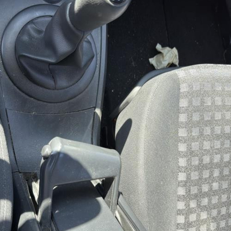 Leve vitre electrique avant gauche RENAULT MEGANE 2 Photo n°18