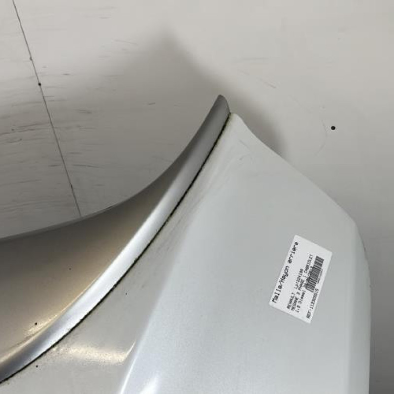 Malle/Hayon arriere RENAULT MEGANE 3 Photo n°4