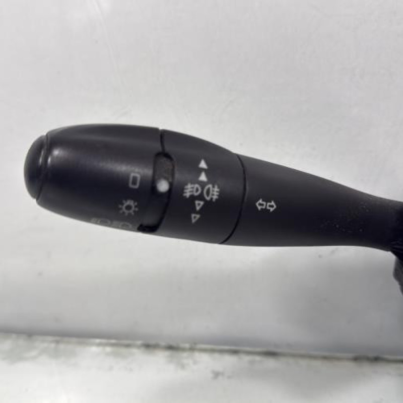 Com (Bloc Contacteur Tournant+Commodo Essuie Glace+Commodo Phare) PEUGEOT 407 Photo n°3