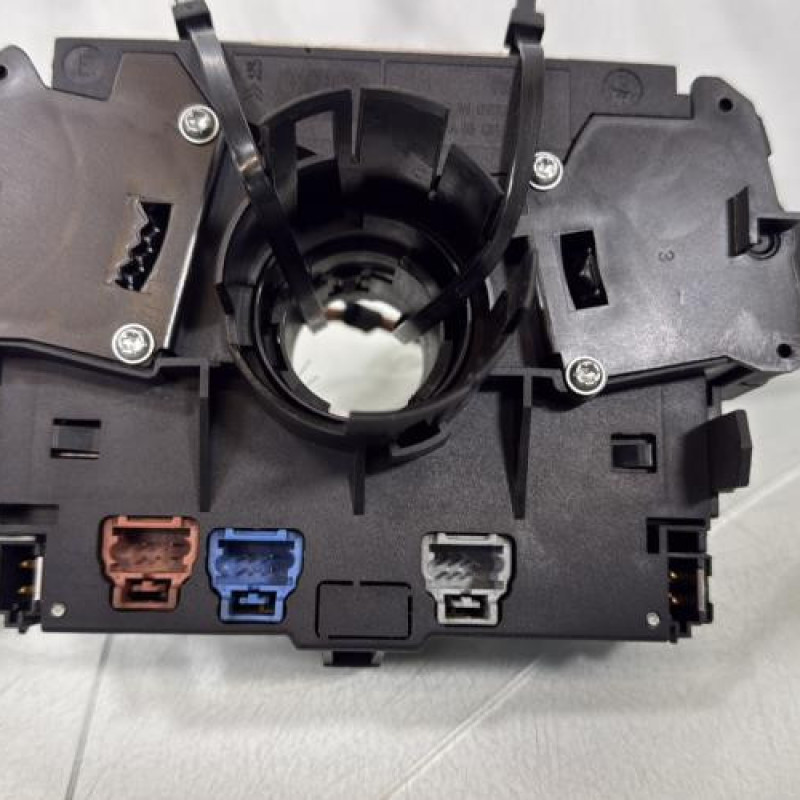 Com (Bloc Contacteur Tournant+Commodo Essuie Glace+Commodo Phare) PEUGEOT 407 Photo n°5