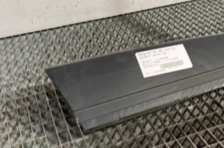 Baguette de porte avant droite RENAULT CLIO 4