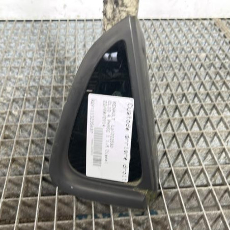 Custode arriere droit RENAULT CLIO 4 Photo n°1