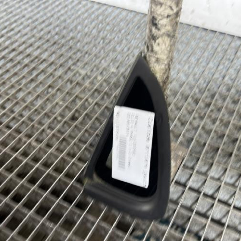 Custode arriere gauche RENAULT CLIO 4 Photo n°3