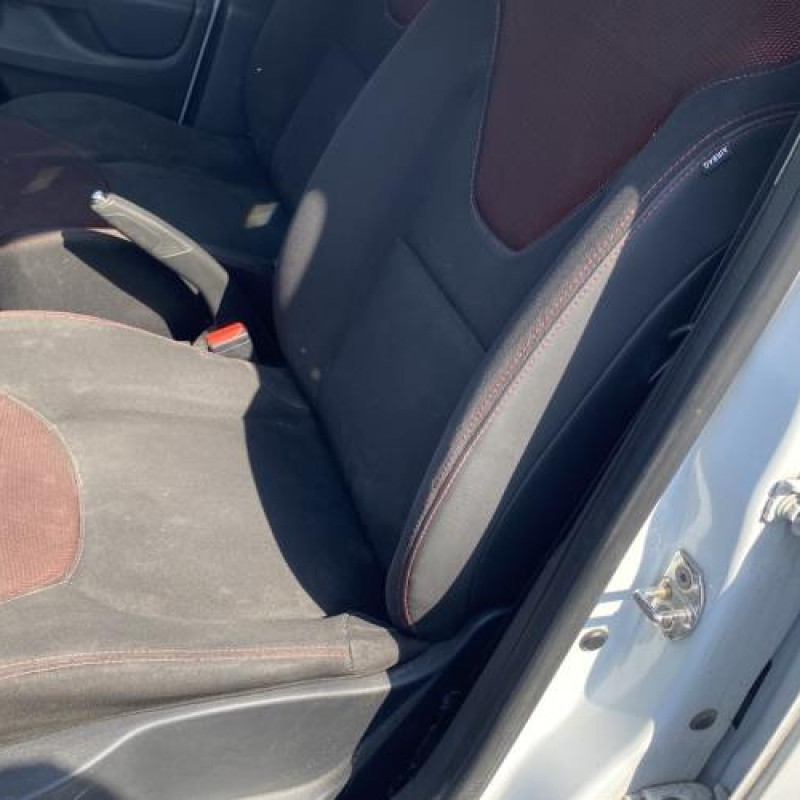 Porte avant gauche RENAULT CLIO 4 Photo n°15