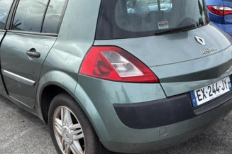 Pare choc avant RENAULT MEGANE 2