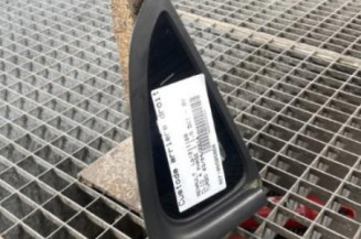 Custode arriere droit RENAULT CLIO 4
