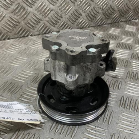 Pompe de direction VOLKSWAGEN PASSAT 4 Photo n°1