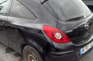 Pare choc arriere OPEL CORSA D