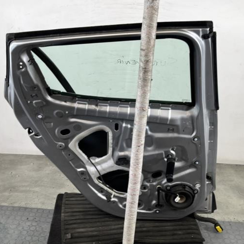 Porte arriere gauche RENAULT CLIO 4 Photo n°4