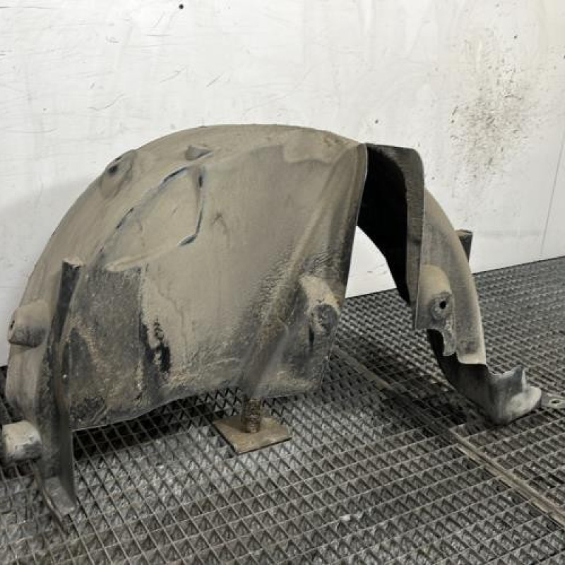 Pare boue arriere droit RENAULT CLIO 4 Photo n°3