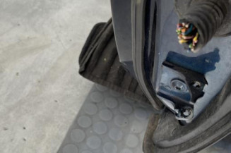 Porte avant gauche PEUGEOT 3008 1