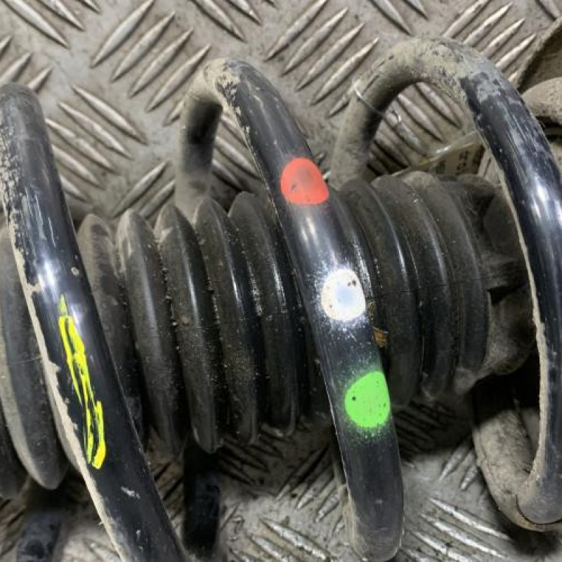 Amortisseur avant droit PEUGEOT 3008 1 Photo n°2