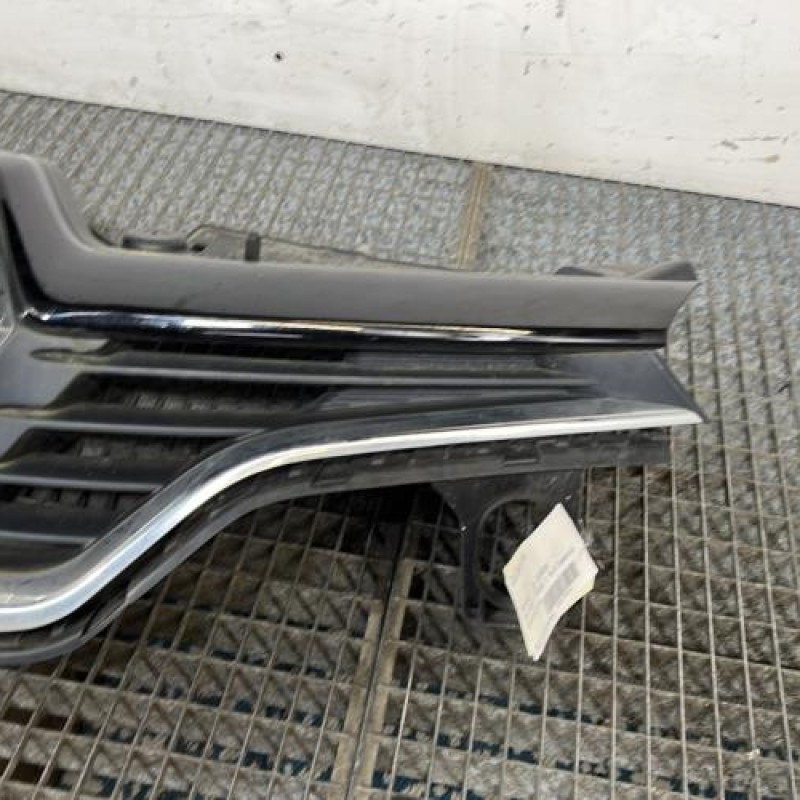 Calandre RENAULT CAPTUR 1 Photo n°3