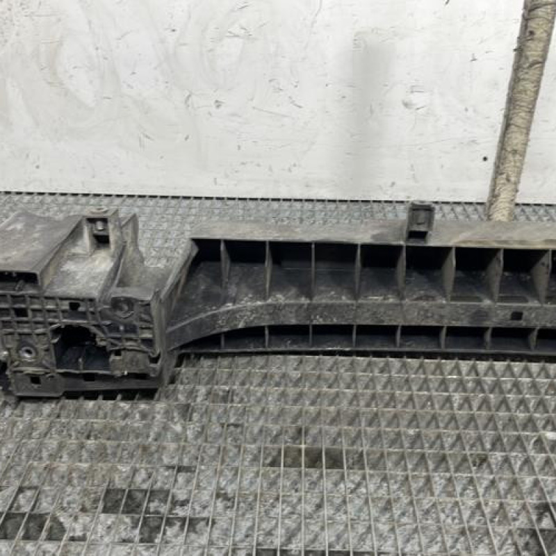 Absorbeur de pare choc arriere RENAULT CAPTUR 1 Photo n°5