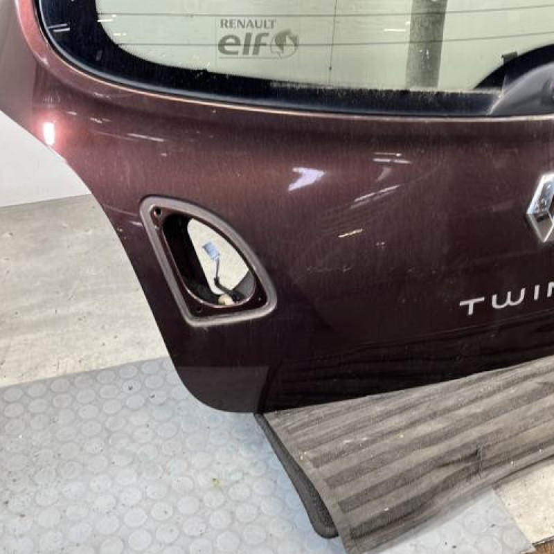 Malle/Hayon arriere RENAULT TWINGO 2 Photo n°5