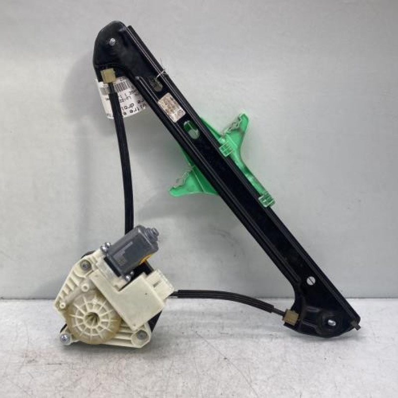 Leve vitre electrique arriere droit VOLKSWAGEN GOLF 7 Photo n°1