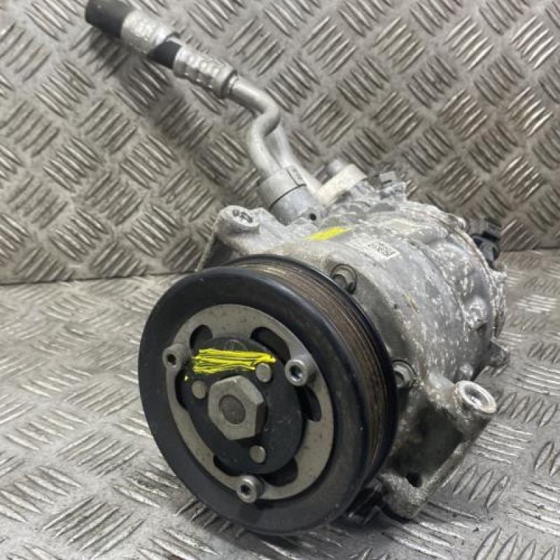 Compresseur clim VOLKSWAGEN GOLF 7 Photo n°1