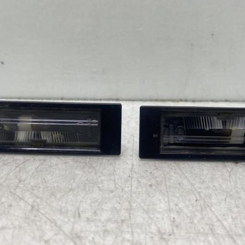 Eclairage de plaque MINI MINI 2 R55 Photo n°1