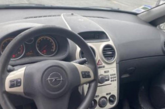 Malle/Hayon arriere OPEL CORSA D