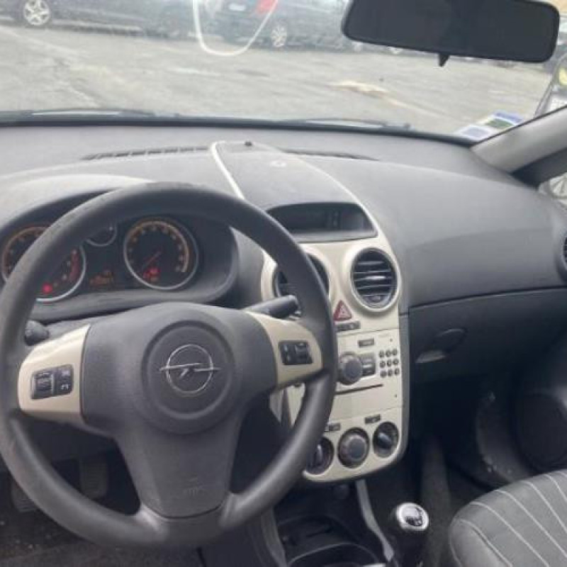 Malle/Hayon arriere OPEL CORSA D Photo n°14