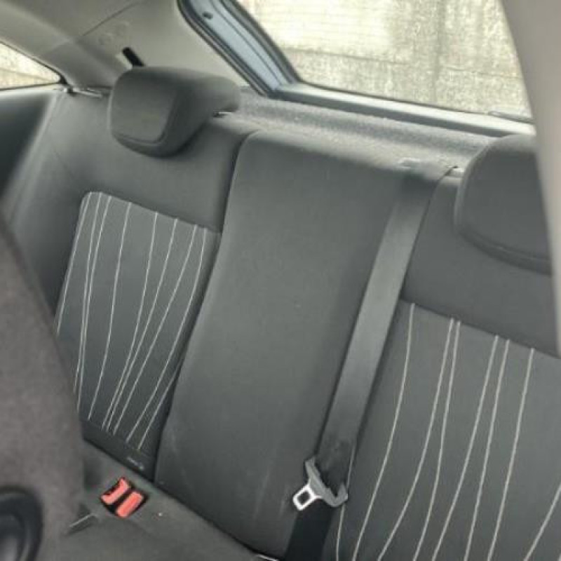 Malle/Hayon arriere OPEL CORSA D Photo n°18