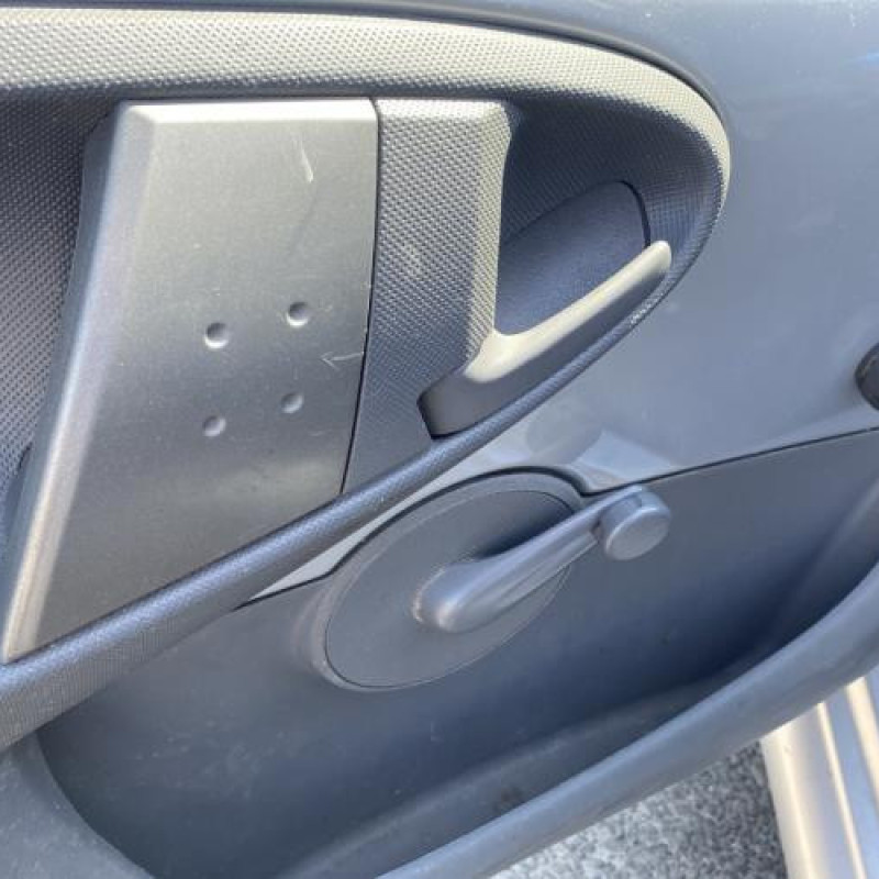 Porte avant droit TOYOTA AYGO 1 Photo n°18
