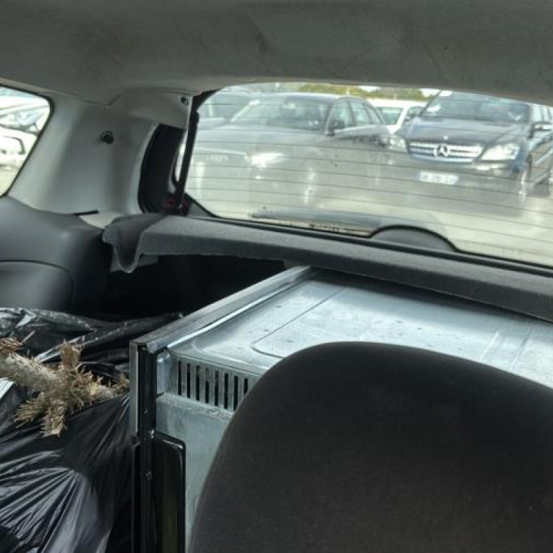 Capot CITROEN C2 Photo n°18