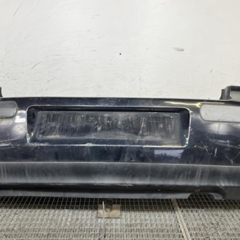 Pare choc arriere VOLKSWAGEN GOLF 4 Photo n°1