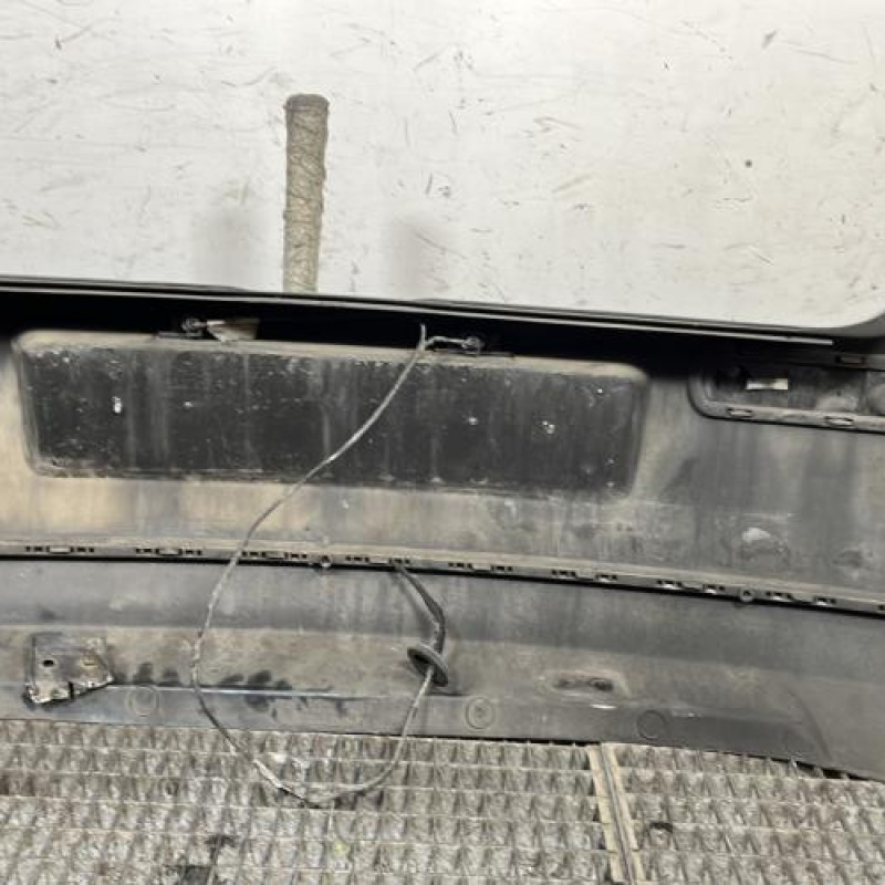 Pare choc arriere VOLKSWAGEN GOLF 4 Photo n°10