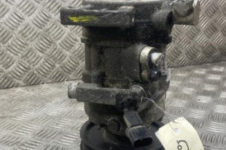 Compresseur clim KIA RIO 3 Photo n°1