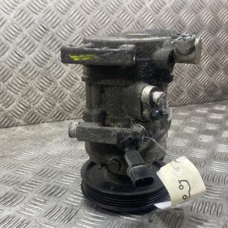 Compresseur clim KIA RIO 3 Photo n°1