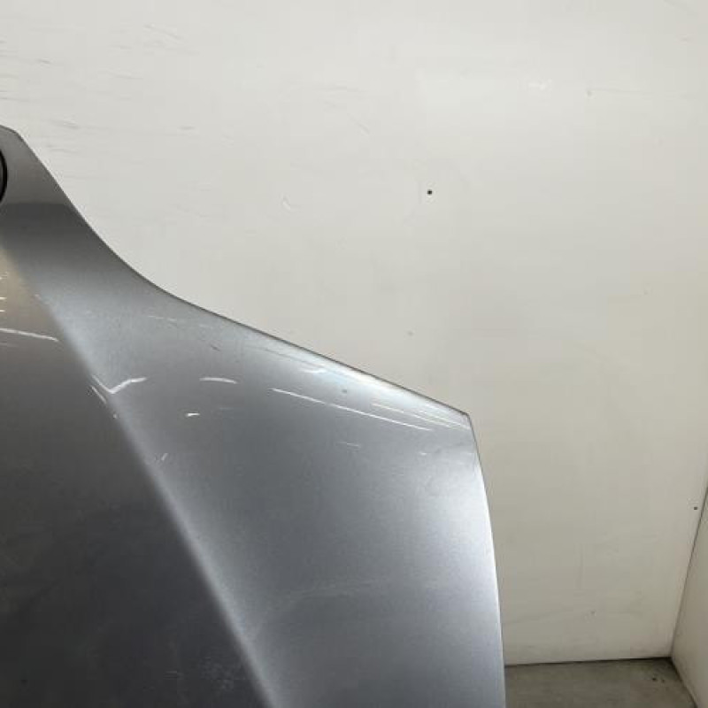 Capot BMW SERIE 3 E46 Photo n°4