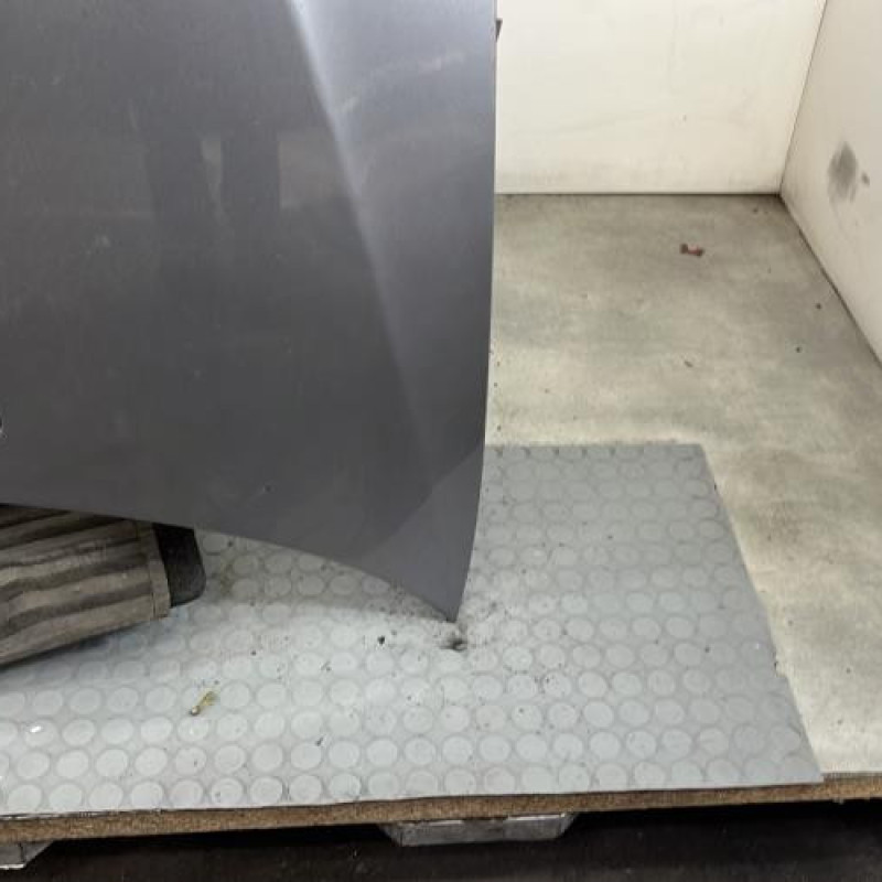 Capot BMW SERIE 3 E46 Photo n°5