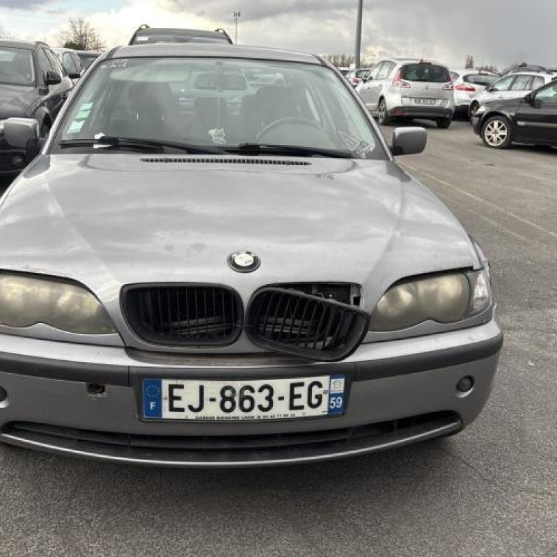 Capot BMW SERIE 3 E46 Photo n°15
