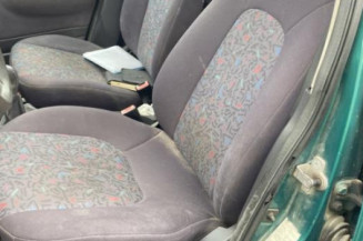 Aile avant droit MERCEDES CLASSE A 168