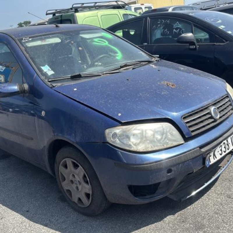 Capot FIAT PUNTO 2 Photo n°11