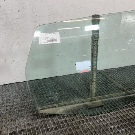 Vitre arriere droit FIAT PUNTO 2