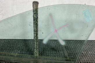 Vitre avant droit FIAT PUNTO 2