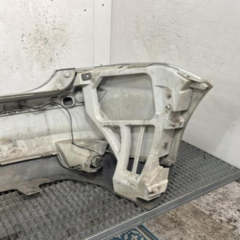 Pare choc arriere FORD FOCUS 2 Photo n°4